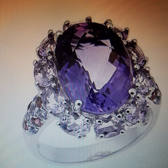 Amethyst and Tanzanite Ring 7ct total - Picture 4 of 5